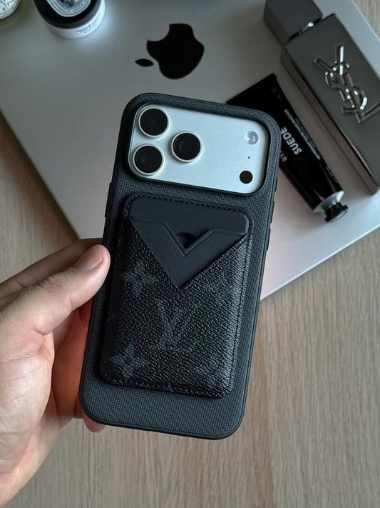 LV Drip MagSafe Cardholder – Luxury Snap Wallet